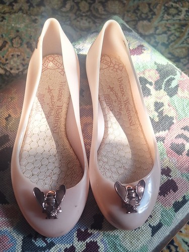 Melissa vivienne westwood - x,