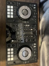 Pioneer DDJ-800 With Desksaver