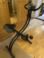 Everlast EV410b Folding Magnetic Exercise Bike