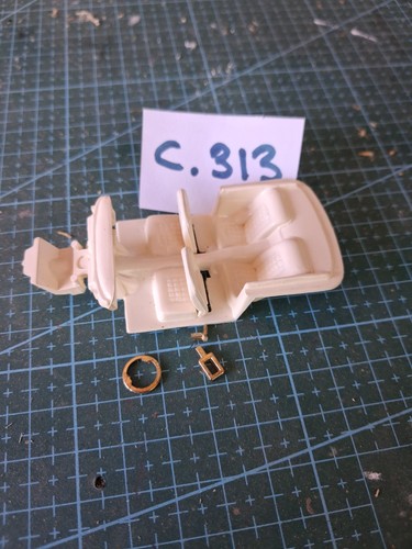 Corgi 313 interior with dash - interior, dash.