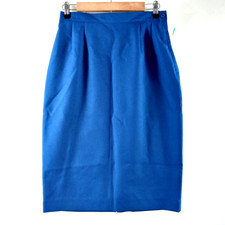 Vintage Haberdashery Leslie