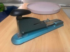 Vintage Vanguard No.6 Stapler