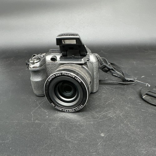 Fujifilm finepix s4200 digital - fujifilm,