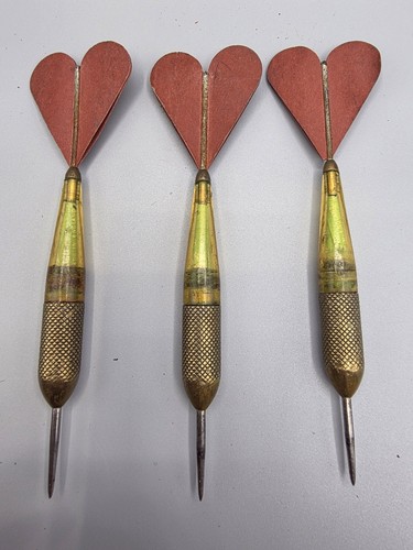 Vintage dorwin set darts - dorwin, of