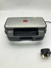 Sensiohome Global Gourmet- Square Waffle Maker Preowned