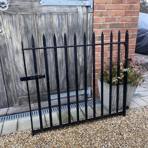 Victorian wrought iron - wrought,