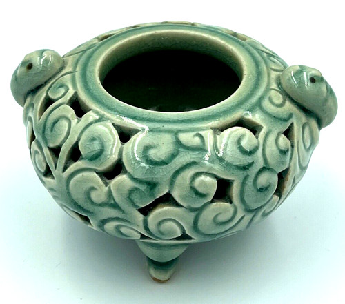 Antique celadon pottery - pottery, 3
