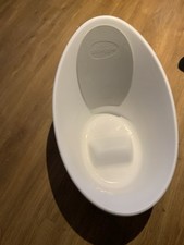 Shnuggle Toddler Bath - White with Light Grey Backrest