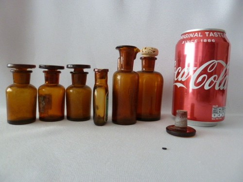 Vintage small brown glass - 6x,