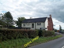 Photo 6x4 The Ketch Public