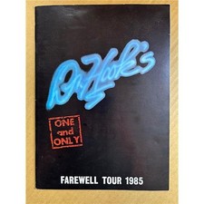 DR HOOK FAREWELL TOUR 1985 PROGRAMME with 2 tickets - large booklet with lots of