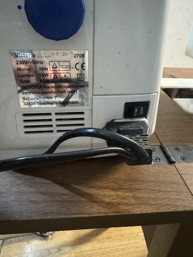 Electric sewing machine that