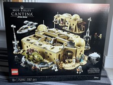LEGO UCS Star Wars Mos Eisley
