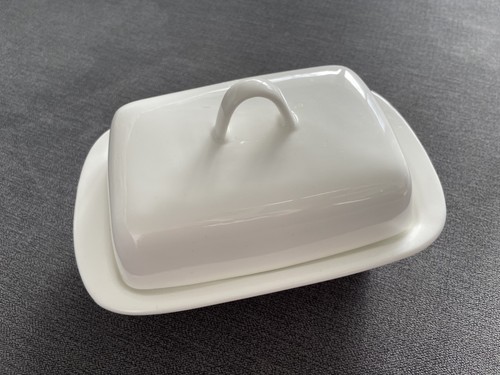 Pretty little butter dish with - pretty,