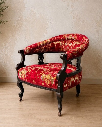 Victorian deep buttoned tub