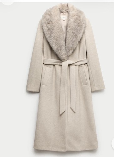 Faux fur collar coat size - collar,