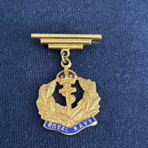 Royal navy enamelled brass - rn,