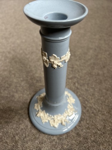 Wedgwood embossed queen - wedgwood, queen’s