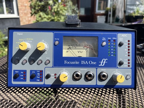 Focusrite isa one classic - one,