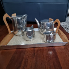 Vintage Picquot Ware 4 Piece