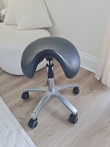 Salon therapist saddle chair - salon,