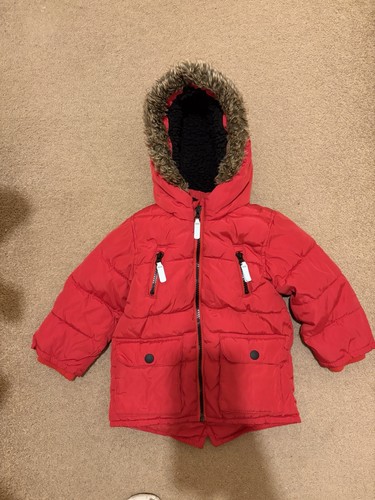 Red coat months - 18-24,
