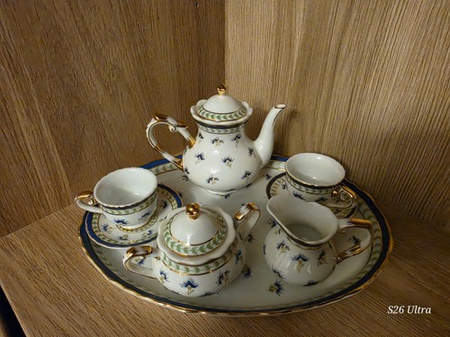 Regal blue floral - floral, tea