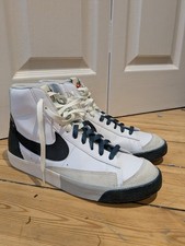 Nike Blazer Mid '77 Premium FB8889-100