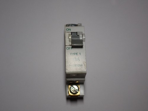 Crabtree sb6000 16a - 16a, circuit