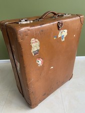 Vintage Rev Robe Brown Suitcase. Useable or Great Display Piece, Theatrical Prop