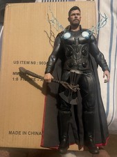 Hot Toys 1/6 Thor Figure -