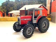 BRITAINS. ERTL.1:32. FARM