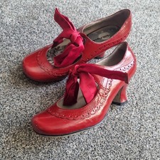 Red Patent Leather Ribbon Tie