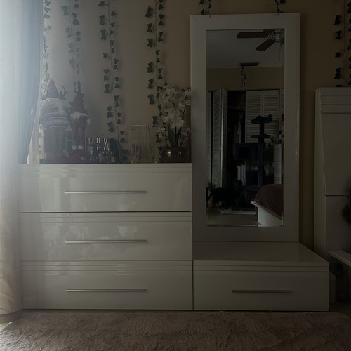 Bedroom set - bedroom,