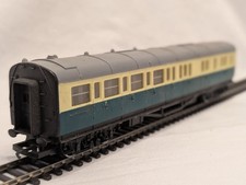 Hornby OO Gauge R121