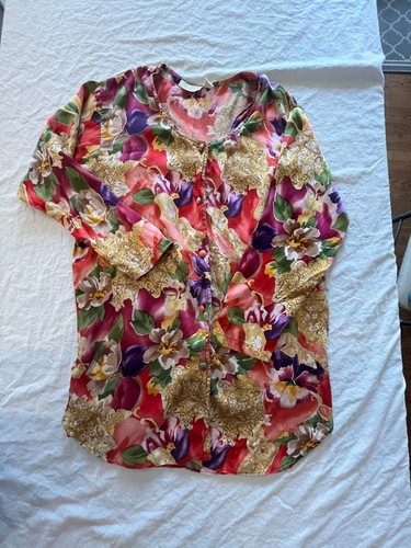Vintage gold label victoria - vintage,