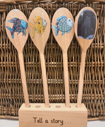 Rainbow fish story spoons - rainbow,