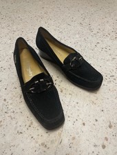 Russell & Bromley Wedge