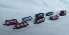 N GAUGE JOB LOT OF 8x VARIOUS PRIVATE OWNER WAGONS