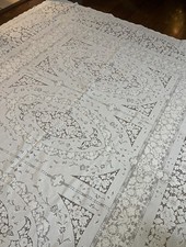 Exquisite 115" X 80 Vintage