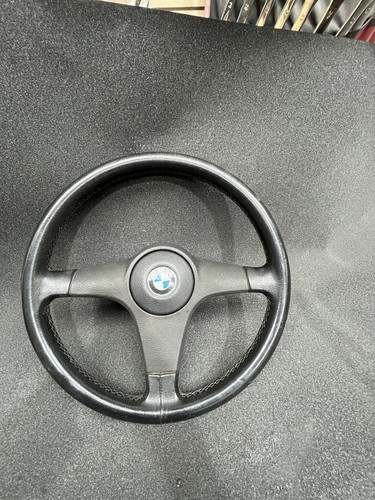 E30 325i steering wheel - e30,