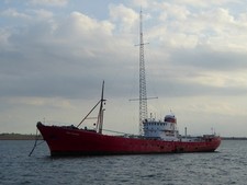 Photo 6x4 Ross Revenge