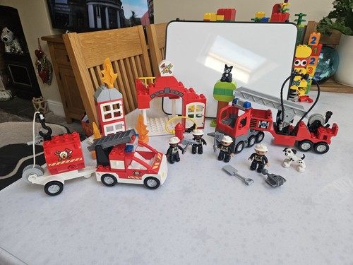 Lego duplo fire - fire, station