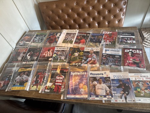 Bundle x24 nottingham - x24,