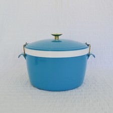 Vintage Retro Blue Welware