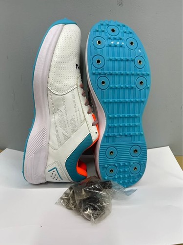 Win cricket shoes - go,