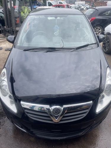 Vauxhall corsa bonnet - d, front