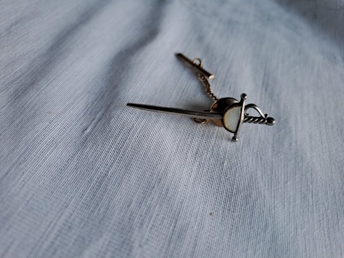 Sword tie pin with safety - sword,
