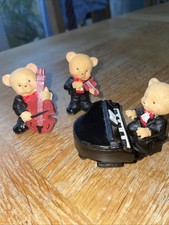Trio of Teddy Musicians