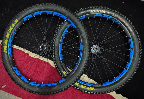 Race face ar40 wheelset - 27.5",